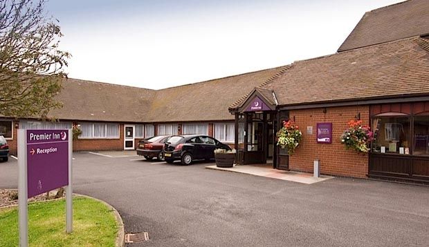 Premier Inn Coventry East Ansty  ภายนอก รูปภาพ